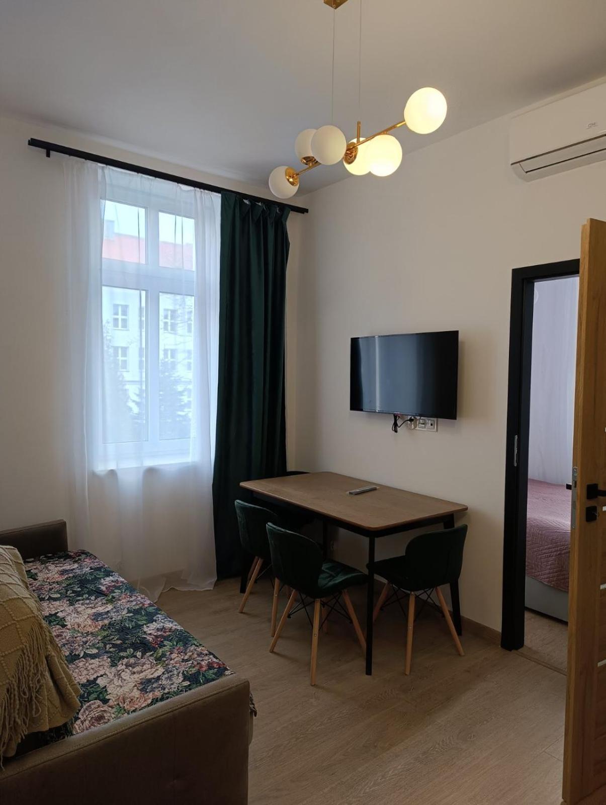 Mh Apartment Rzeszów Exterior foto