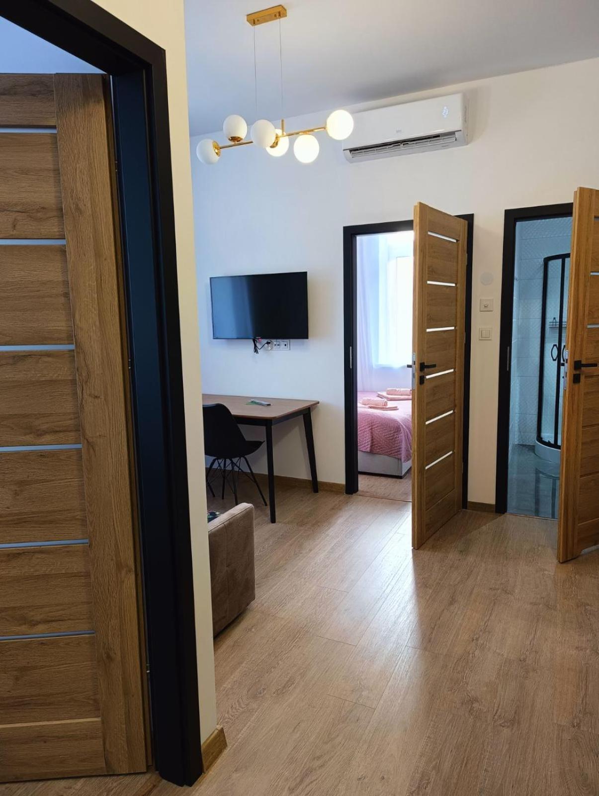Mh Apartment Rzeszów Exterior foto